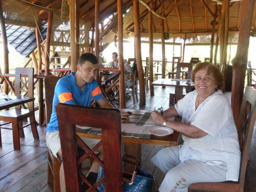 Bed & Breakfast Kirinda Beach Resort