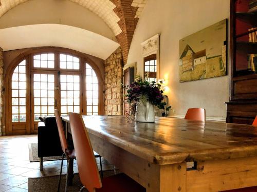 Bed & Breakfast Abbaye De Vauluisant