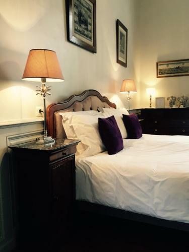 Bed & Breakfast Abbaye De Vauluisant