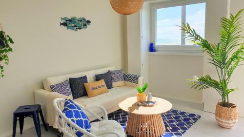The Shore @ Atlantic Beach - Waterfront Beach House, Tiny Pool, Terrasse