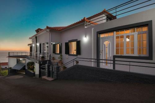 Welcome Home, With A Fantastic View, Sunrise & Sunsets