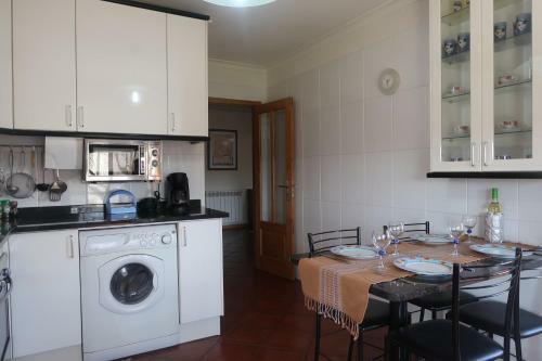 Apartamento Com Piscina Perto Da Praia