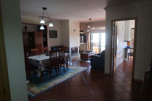 Apartamento Com Piscina Perto Da Praia