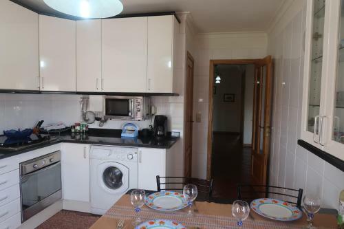 Apartamento Com Piscina Perto Da Praia