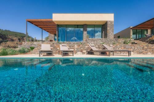 The Rock Villas
