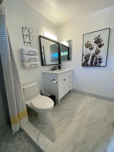 Apartamento Dolphin Inn Vacation Rentals
