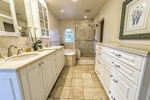 Villa Exclusive Hope Ranch Home W/pool And Private Beach Access