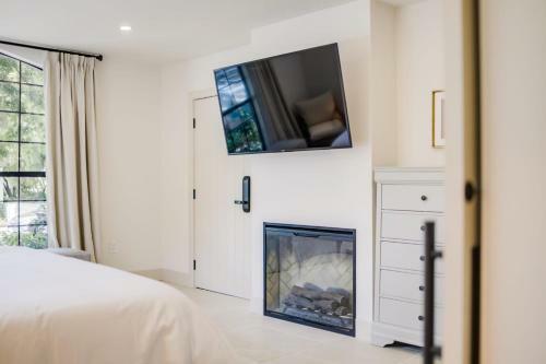 Casa Valerio Unit 6c-boutique Suite In Downtown Santa Barbara