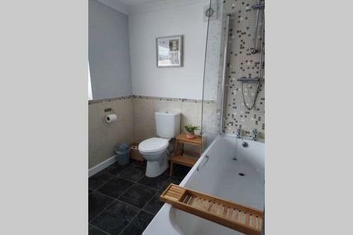 Former Quarryman?s 3-bed House 5 Min To Zip World