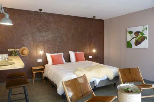 Trendy And Luxe Bed & Breakfast