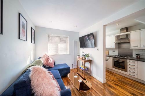 Apartamento Charming & Central Apt W/ Garden & Free Parking