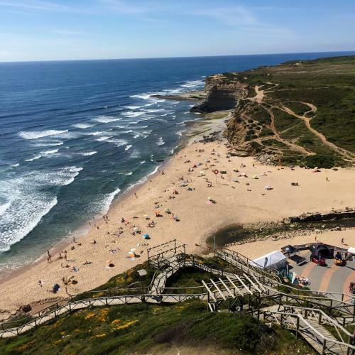 Ericeira Lovers Apartment Center