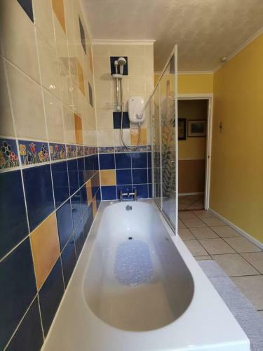 Comfortable 2-bed Cottage Near Berwick-upon-tweed