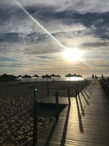 Bed & Breakfast Surf Lodge - Villa Dos Irm�os