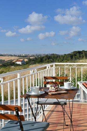 Bed & Breakfast Surf Lodge - Villa Dos Irm�os