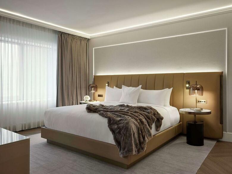 Loews Hotel Vogue