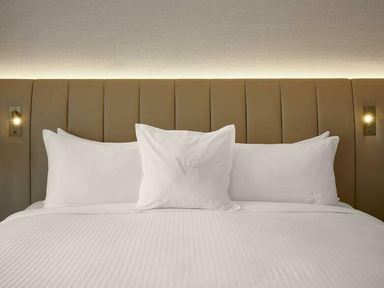 Loews Hotel Vogue