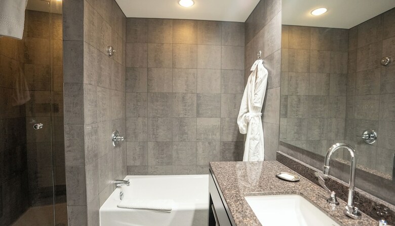 Brookstreet Hotel - Corporate Double