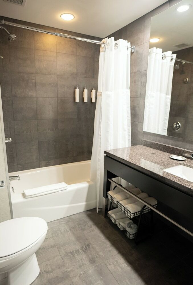 Brookstreet Hotel - Corporate Double