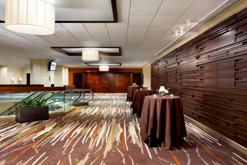 Westin Hotel Ottawa - Traditional