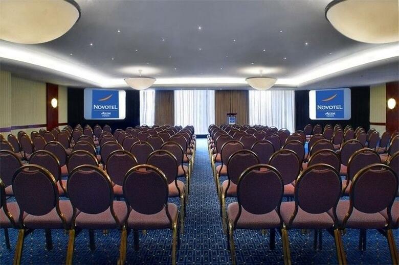 Hotel Novotel Toronto North York