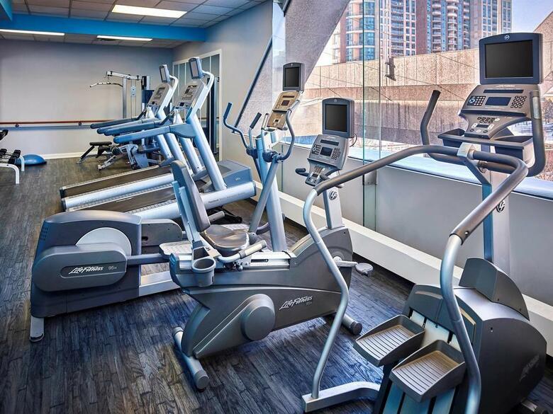 Hotel Novotel Toronto North York