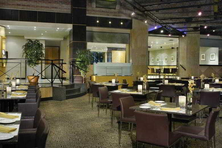Hotel Delta Toronto East