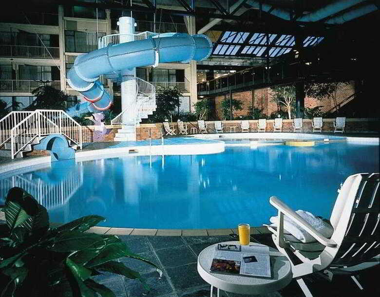 Hotel Delta Toronto East