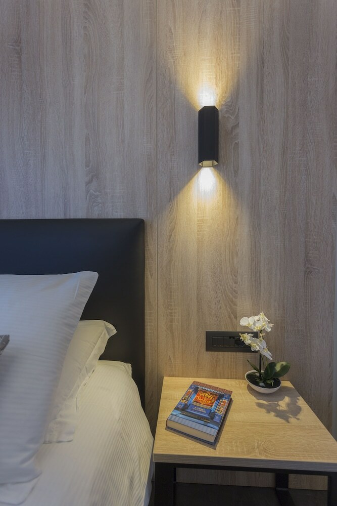 Tourist Hotel