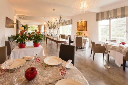 Hotel H�tel Les 3 Barbus