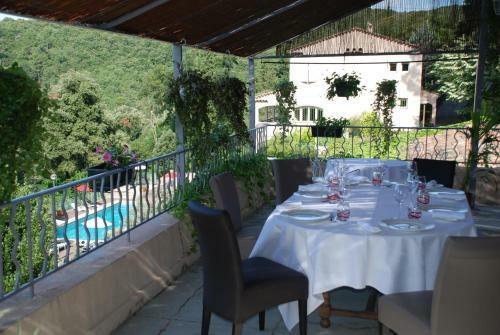 Hotel H�tel Les 3 Barbus