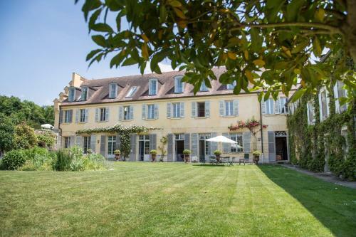 Bed & Breakfast Charmilles Des Cordeliers