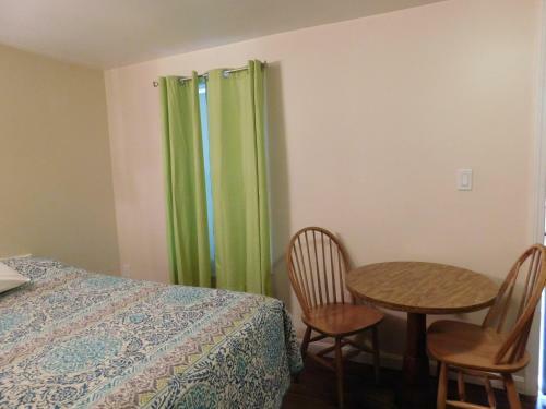 Emerald Isle Motel - Hampton