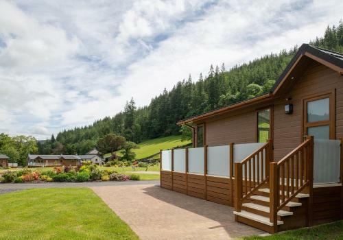 Llyn Foel Lodge