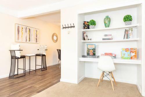 Apartamento Bright Stylish 2br With Pool Gym-15mins To Beach