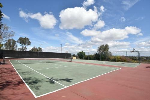 Apartamento Bright Stylish 2br With Pool Gym-15mins To Beach