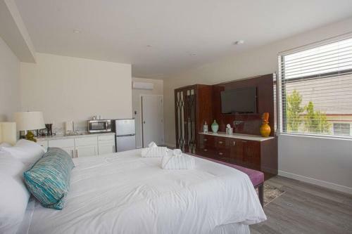 Posada Downtown View 4 Sleepers Studio- Great For Getaway