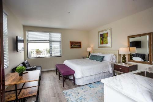 Posada Premier Location With Great Scenic Downtown View