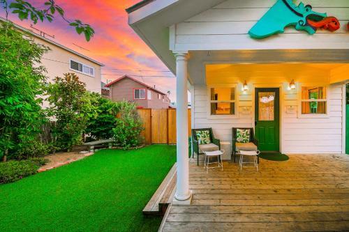 Ocean Beach Cottage And Casita