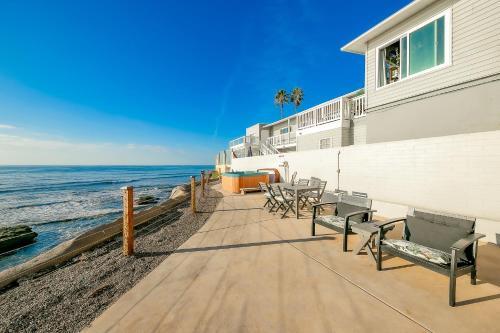 Sunset Cliffs Escape #2