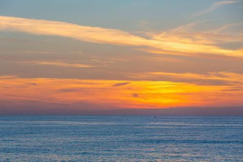 Sunset Cliffs Escape #2
