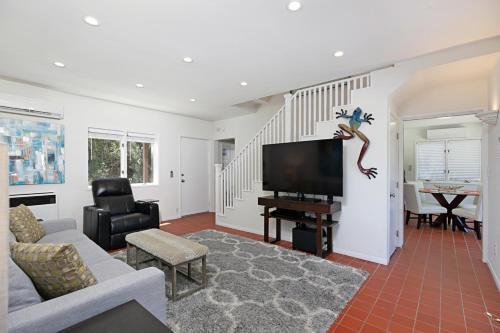 Mission Cottage