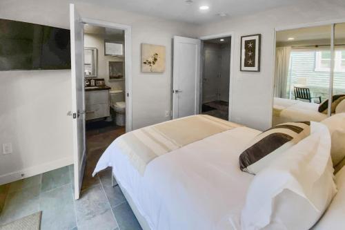 Portsmouth Villa