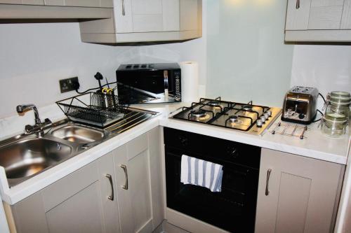 Modern 1 Bedroom Belfast Apartment A