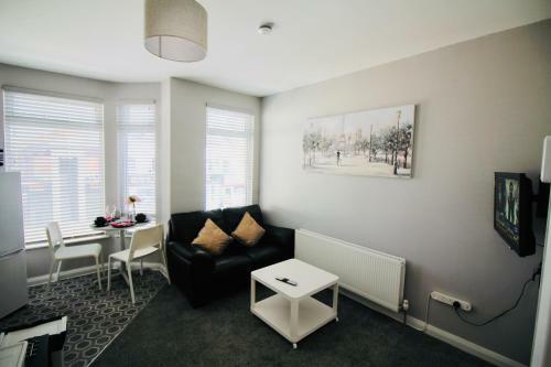 Modern 1 Bedroom Belfast Apartment A