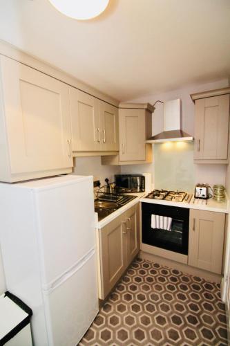 Modern 1 Bedroom Belfast Apartment A