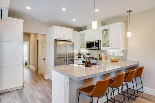Bayside Cove Retreat