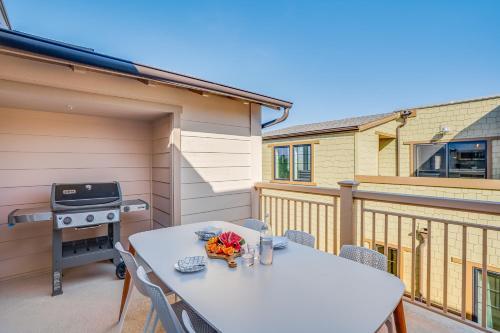 Bayside Cove Retreat