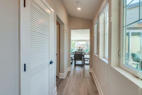 Bayside Cove Chateau