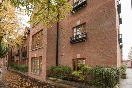 Apartamentos Big Fish Homes - The Cloisters